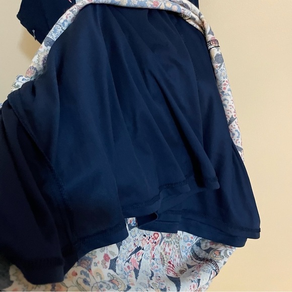 XHILARATION Butterfly Graphic Print Spaghetti Strap, Side Zip, Maxi Dress Size M - Picture 6 of 14